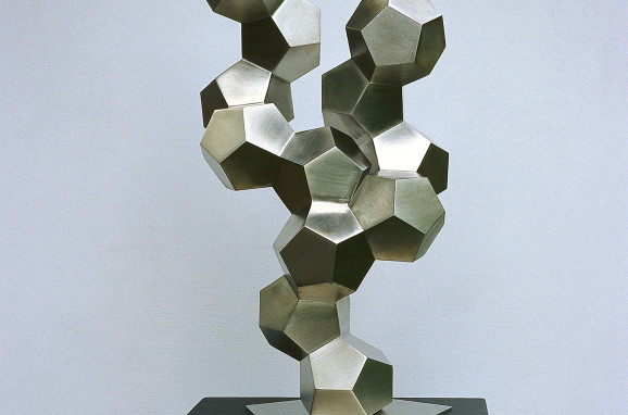 Gerard Caris, Helix 2-2 branching, 2002, stainless steel, 64.5x34x28cm